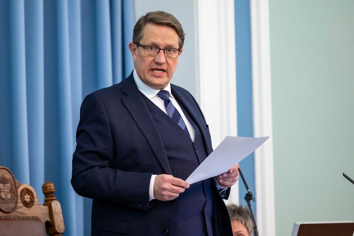 Birgir Ármannsson er forseti Alþingis og hefur virkjað ákvæði um leyniherbergi fyrir þingmenn sem vilja skoða trúnaðargögn sem tengjast frumvarpi um veitingu ríkisborgararéttar.