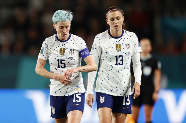 Megan Rapinoe, Alex Morgan og allar stjörnurnar í bandaríska landsliðinu í fótbolta voru hársbreidd frá því að falla út í riðlakeppni HM.