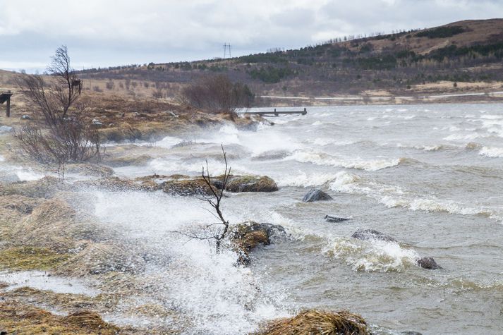 Gul viðvörun er enn í gildi á Suðurlandi fram til klukkan 19.