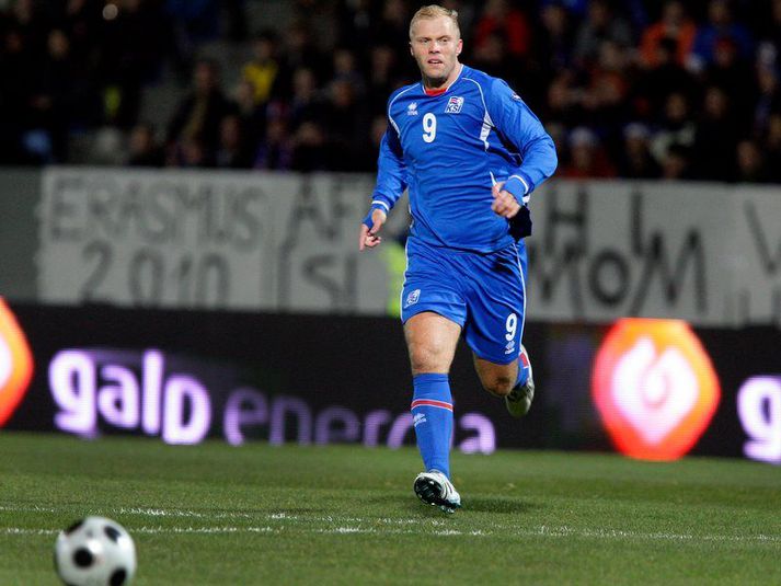 Eiður Smári í landsleik.