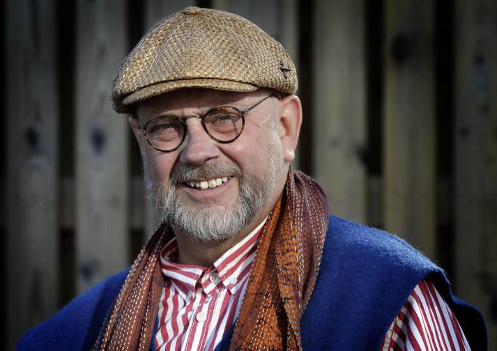 Gaui litli hress í dag. Tuttugu ár eru síðan hann kom fram á hvítum nærbuxum einum saman og lagði þjóðina að fótum sér. Það hefur gengið á ýmsu í baráttunni við offituna á þessum tveimur áratugum.