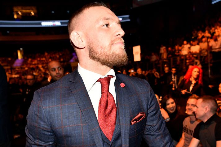 Conor McGregor er oft æstur þegar hann er að horfa á bardaga.