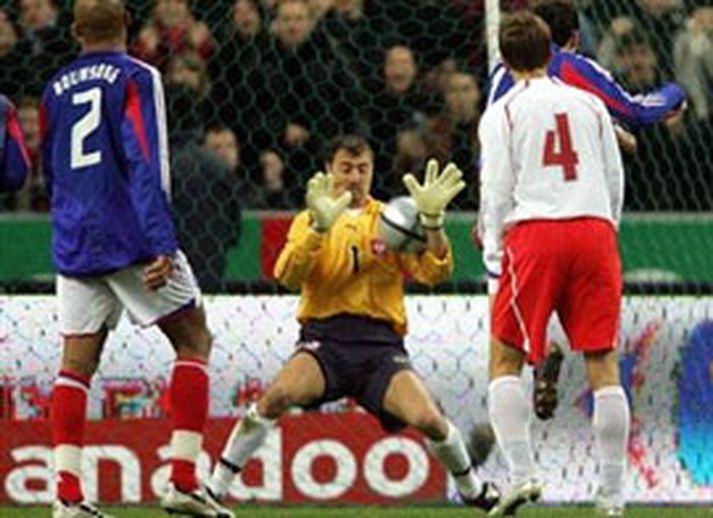 Jerzy Dudek hlaut ekki náð fyrir augum landsliðsþjálfara Póllands þegar HM hópurinn var valinn.