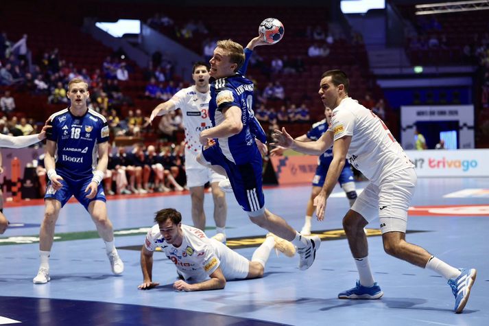 Gísli Þorgeir Kristjánsson gaf sjö stoðsendingar gegn Króatíu og fiskaði sex vítaköst.