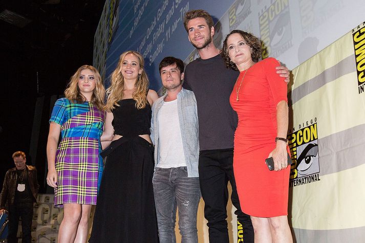 Stjörnur Hungurleikanna: Willow Shields, Jennifer Lawrence, Josh Hutcherson, Liam Hemsworth og NIna Jacobson.