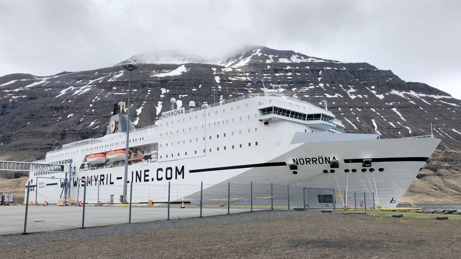 Þrír í fimm ára fangelsi fyrir kókaín­smygl