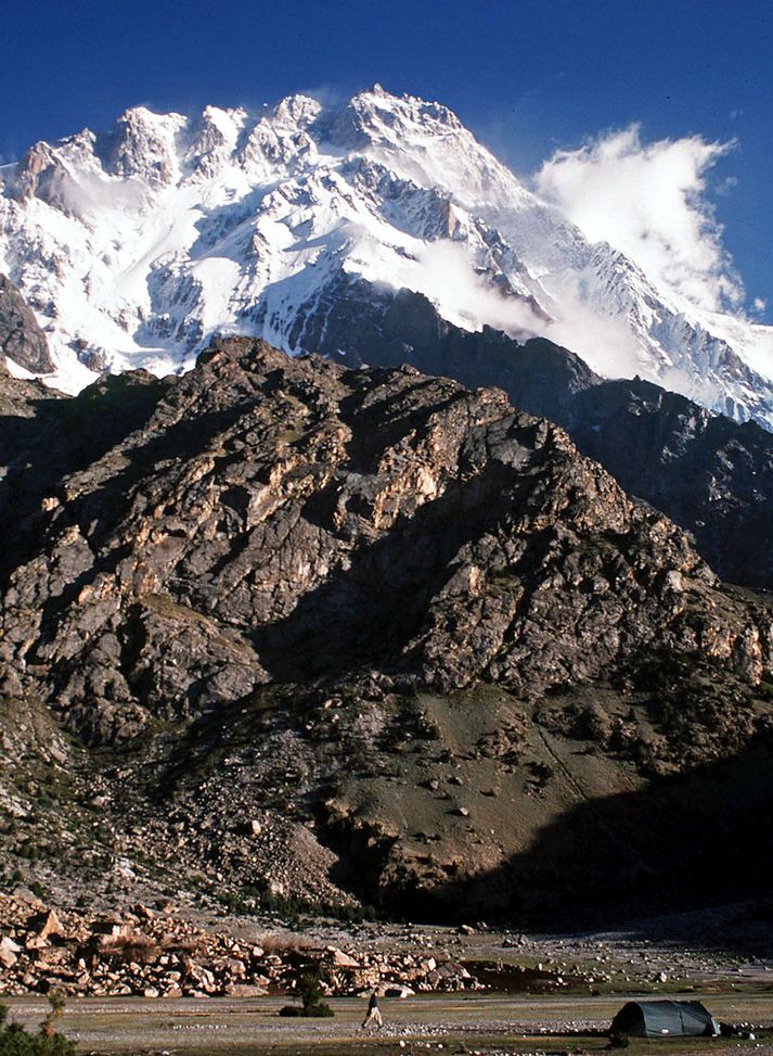 Nanga Parbat í Pakistan er níunda hæsta fjall heims.