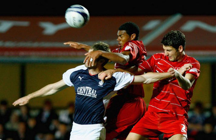 Kjartan Henry, lengst til vinstri, í leik með Falkirk í haust.