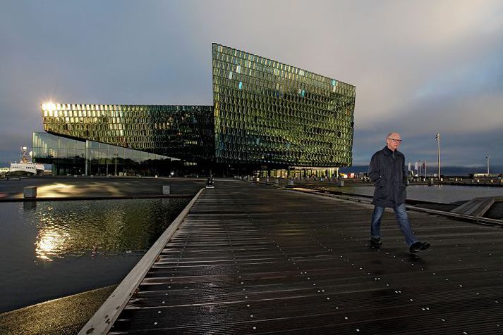 Dómstólar munu kveða upp úr um hvernig fasteignamati Hörpu verður háttað. Ríki og borg standa að málshöfðuninni.fréttablaðið/valli