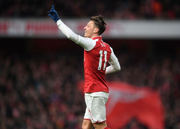 Özil hefur verið hjá Arsenal síðan 2013