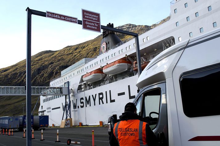 Fíkniefnin voru ætluð til söludreifingar í ágóðaskyni hér á landi.