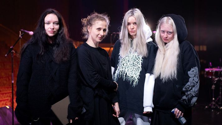 Olga, Masha, Diana og Taso úr hljómsveitinni Pussy Riot.