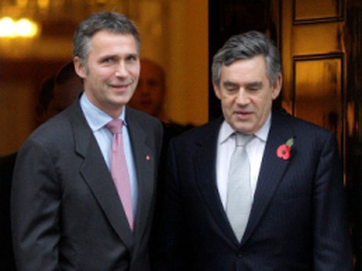 Jens Stoltenberg fundaði með Gordon Brown í dag. Mynd/ AFP.