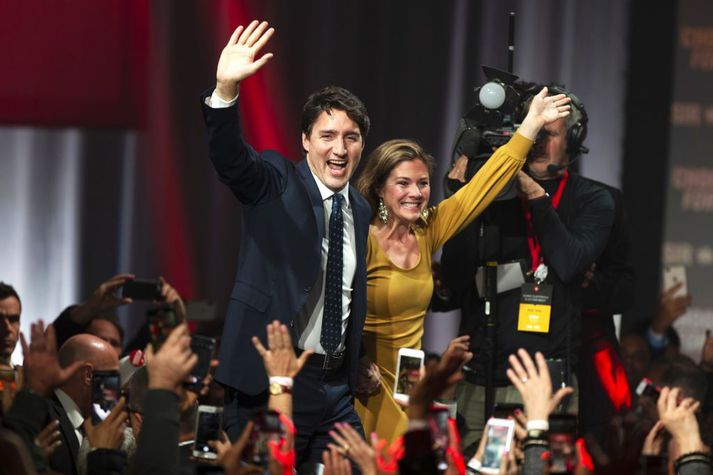 Trudeau-hjónin á kosningafundi í Montreal í fyrra.