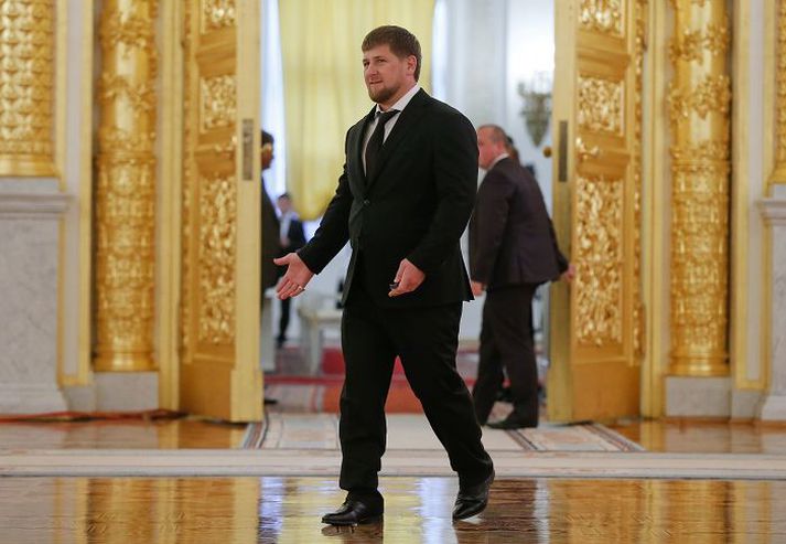 Ramzdan Kadyrov. Árásarmaðurinn var í lögreglubúningi og sýndi lögregluskilríki áður en hann sprengdi sig í loft upp. 