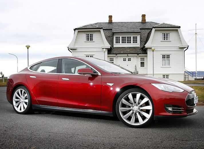 Tesla Model S hefur fengið afar góða dóma hérlendis sem erlendis. Þeir kosta frá 11,8 milljónum króna.
