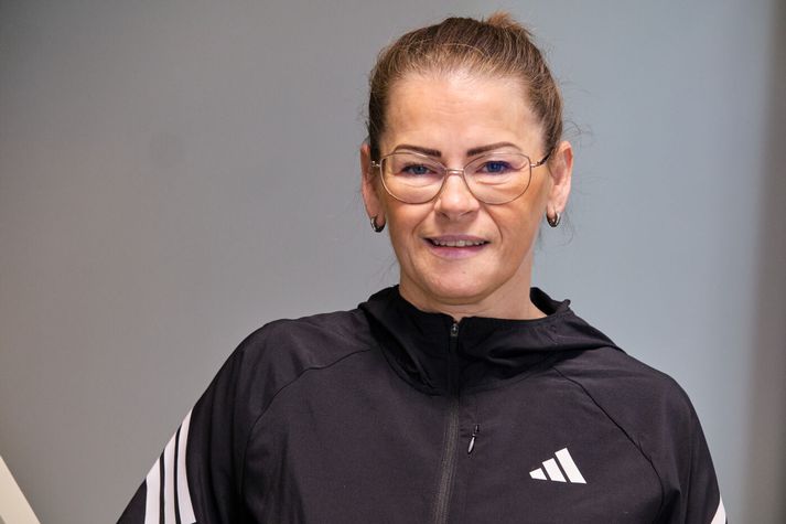 Kristín Svafarsdóttir er í dag að læra til sjúkraliða og langar að vinna með fólki. Hún vill miðla sinni reynslu í þeirri von að geta hjálpað öðrum. 