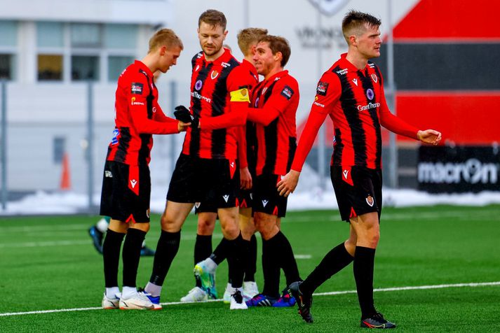 Íslandsmeistararnir verða í beinni af Skaganum.