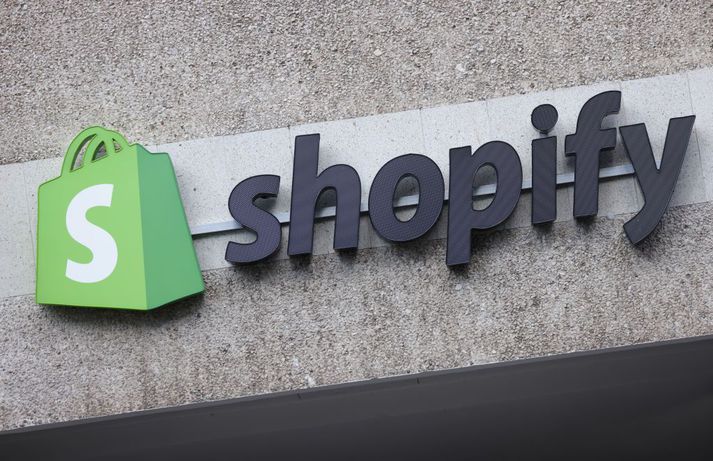 Shopify hefur með þessu skuldbundið sig til þess að koma í veg fyrir brot á réttindum neytenda.