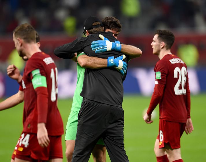 Klopp og Alisson féllust í faðma í leikslok