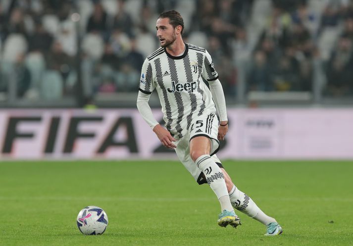 Adrien Rabiot skoraði tvö mörk fyrir Juventus gegn Empoli.