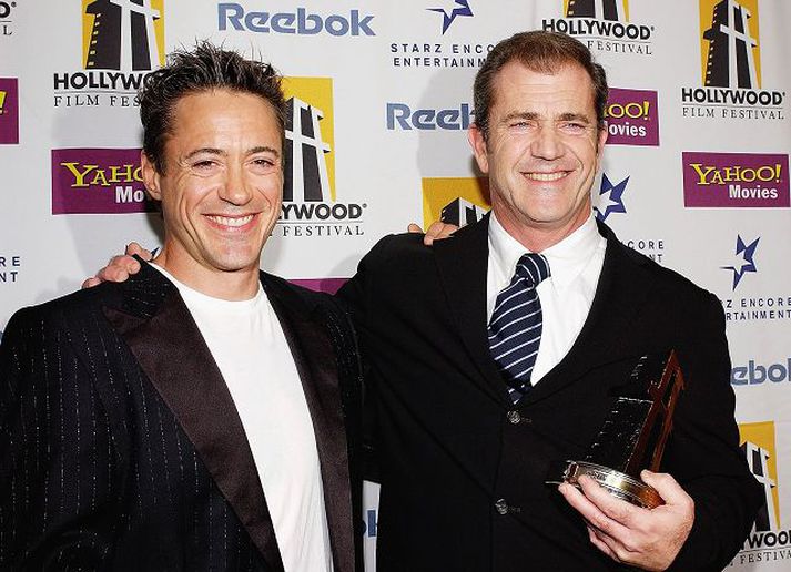 Mel Gibson og Robert Downey Báðir hafa komist í kast við lögin vegna vímuefnaneyslu en Downey sat í steininum fyrir kókaínneyslu. Gibson hefur nú beðist afsökunar á framferði sínu.