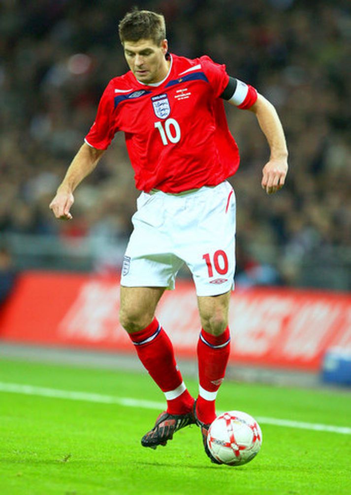 Steven Gerrard í leiknum gegn Sviss í gær.