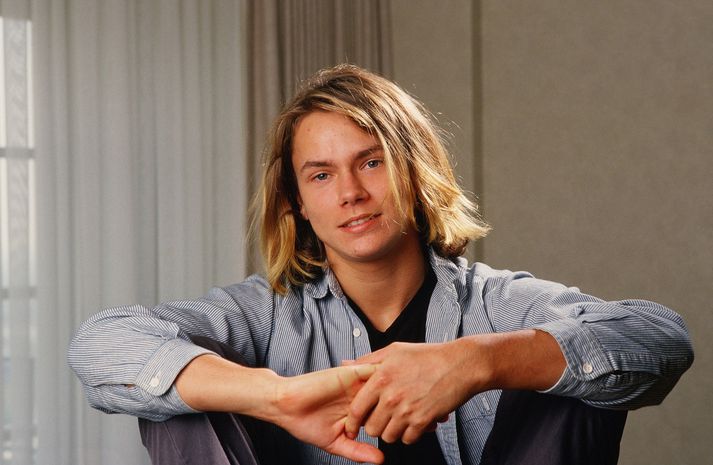 River Phoenix þótti einn besti ungi leikari í heimi áður en hann lést úr of stórum skammti á hrekkjavöku árið 1993.