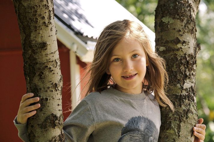 Ég var að missa fjórðu tönnina mína, núna framtönn, það var vont að bíta í epli þegar hún var mjög laus, segir Auður.