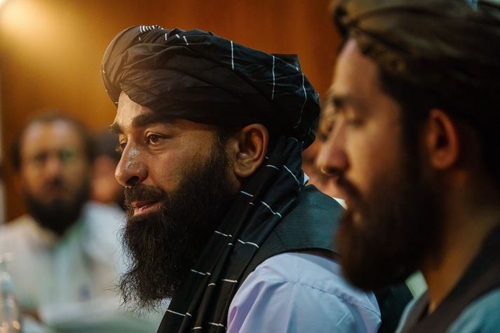 Zabihullah Mujahid hefur verið talsmaður Talibana í tæpa tvo áratugi.