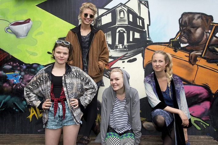 Partur af Reykjavíkurdætrum samankomnar. Þuríður Blær Jóhannsdóttir, Salka Sól Eyfeld, Solveig Pálsdóttir og Sigurlaug Sara Gunnarsdóttir.



