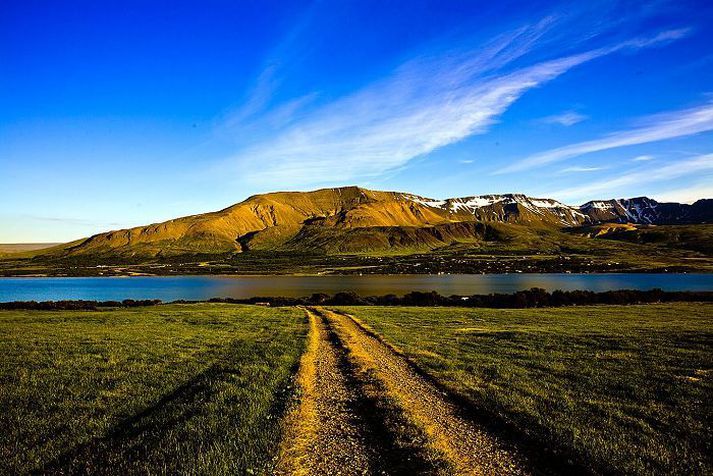 Sumarbústaðaeigendur Í Skorradal og Grímsnesi geta nú alltaf verið tengdir.