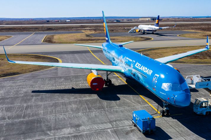 Icelandair stóð fyrir 88% af þeirri losun sem íslenskir flugrekendur stóðu skil á gagnvart evrópska viðskiptakerfinu með losunarheimildir (ETS) í fyrra. Losunin dróst verulega saman vegna kórónuveirufaraldursins.