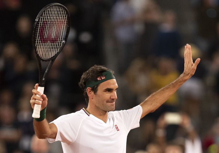 Roger Federer verður ekki klár fyrir Opna ástralska vegna aðgerða á hné sem hann fór í fyrr á þessu ári.