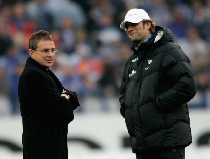 Ralf Rangnick og Jürgen Klopp í leik Schalke og Mainz árið 2010.