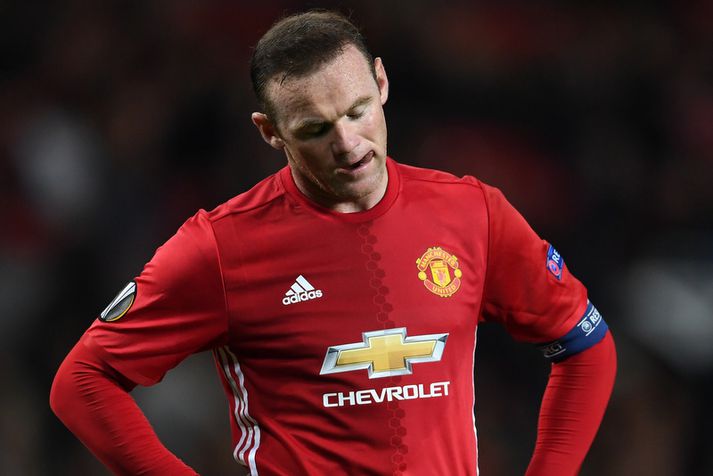 Wayne Rooney vill spila á Englandi.