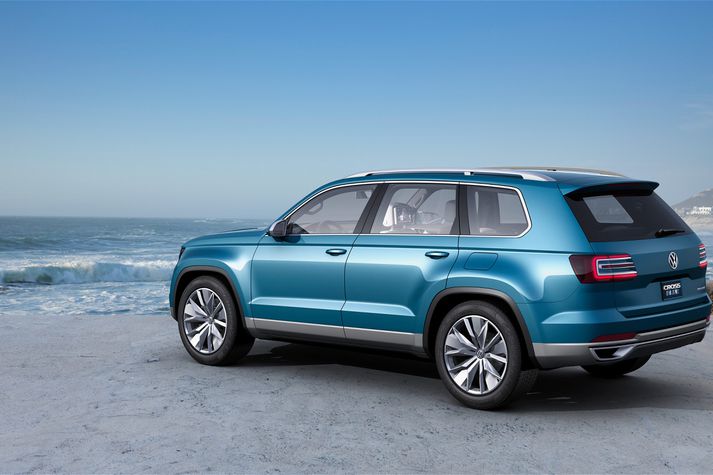 Volkswagen Crossblue er stór 7 sæta jeppi sem hífa á upp sölu Volkswagen bíla í Bandaríkjunum.