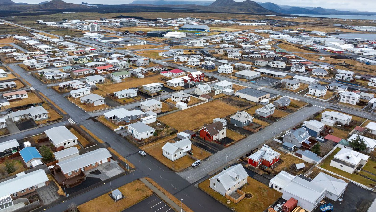 Fimm hundruð bleikjur struku úr land­eldis­stöð