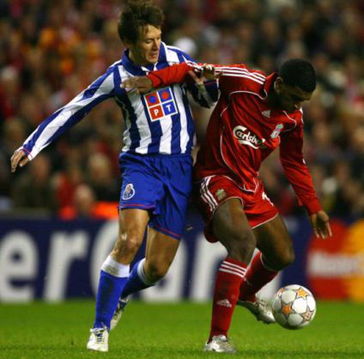 Marek Cech í baráttunni í leik með Porto gegn Liverpool í Meistaradeildinni.