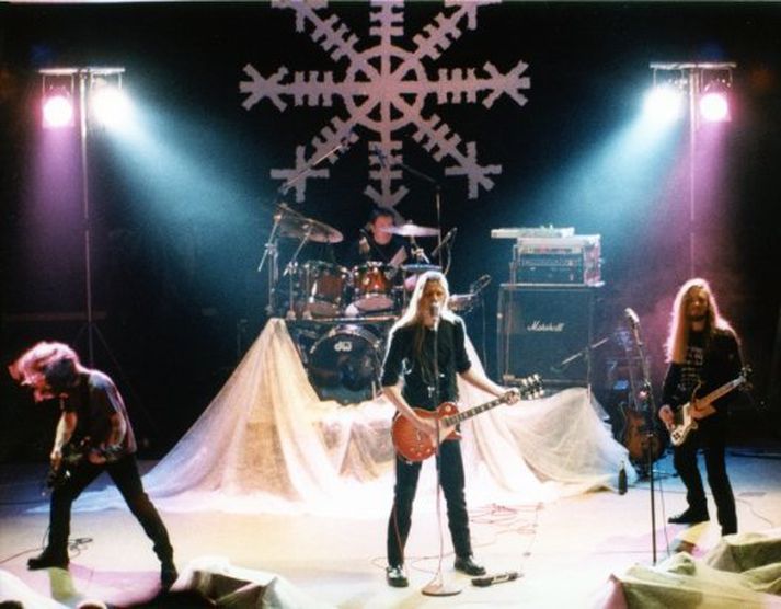XIII á tónleikum í Tjarnarbíói í tilefni af útgáfu Serpentyne í október 1995.