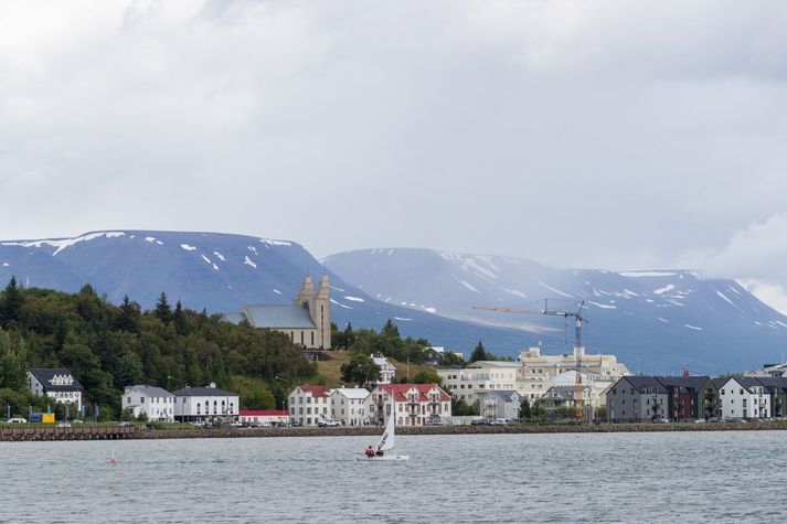 Brotin, sem áttu sér stað á heimili mannsins á Akureyri, voru framin í september 2021. Myndin er úr safni.