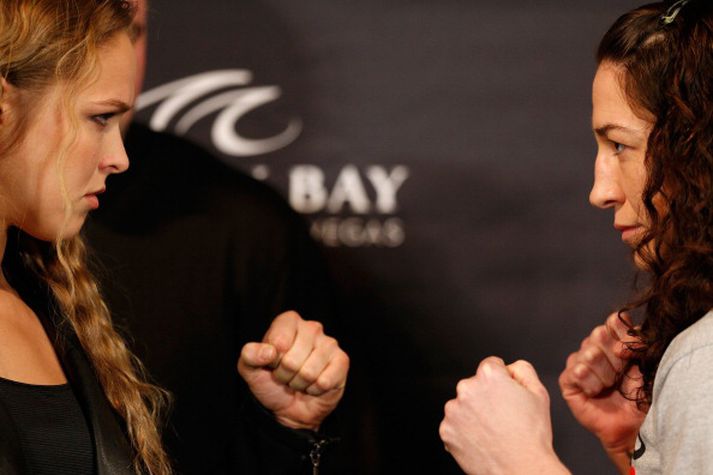 Ronda Rousey og Sara McMann