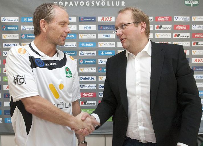 Einar Kristján segist vera búinn að ræða málið við Ólaf þjálfara og þeir hafi gengið sáttir frá borði.