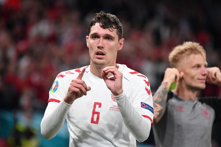 Andreas Christensen skoraði þriðja mark Danmerkur gegn Rússlandi og tileinkaði það Christian Eriksen.