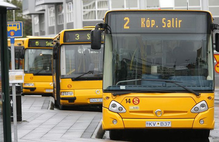 Allir með strætó Samband íslenskra sveitarfélaga vill afnema skatta á almenningssamgöngur. Fréttablaðið/Pjetur