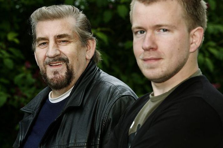gylfi og sólmundur Bókin kemur væntanlega út fyrir jól en þó ekki fyrr en báðir eru sáttir enda mörg fylleríin og hjónaböndin sem þarf að dekka.Fréttablaðið/anton