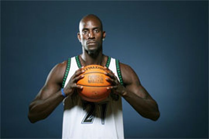 Kevin Garnett sýndi vilja sinn í verki og reif upp troðna budduna