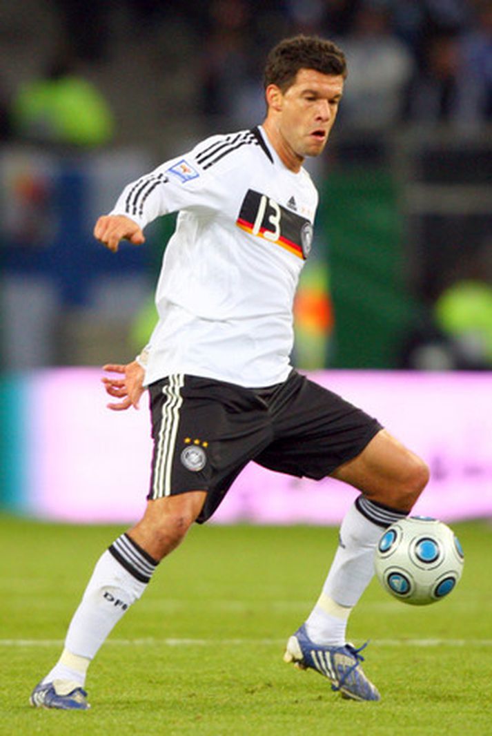 Michael Ballack í leiknum í gær.