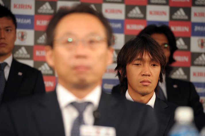 Japanir eru mættir heim frá Suður-Afríku en við heimkomuna er myndin tekin. Þjóðin vonast nú eftir að fá að halda HM 2018 eða 2022 en Japan hélt HM 2002 með Suður-Kóreu.