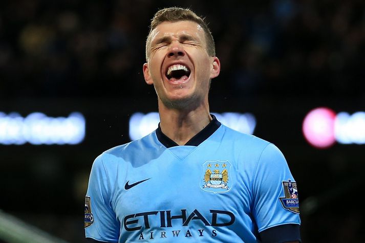 Edin Dzeko vill komast burt frá Man. City.